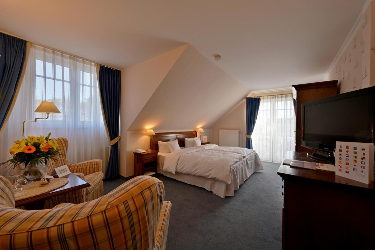 Hotel Meerlust Цингст Экстерьер фото