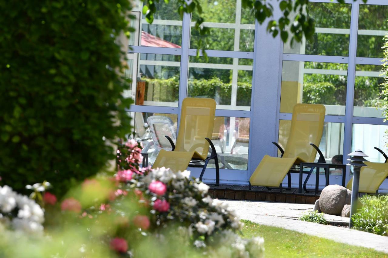 Hotel Meerlust Цингст Экстерьер фото