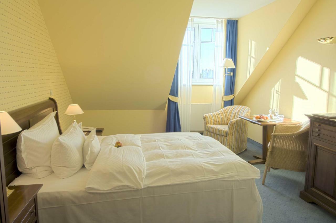 Hotel Meerlust Цингст Экстерьер фото